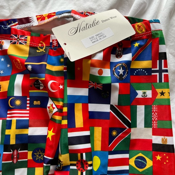 NWT: Natalie Dancewear world flag leggings - Picture 2 of 7